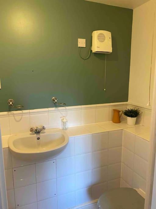 Canal-Flat Near Stratford International Station Apartment London Ngoại thất bức ảnh