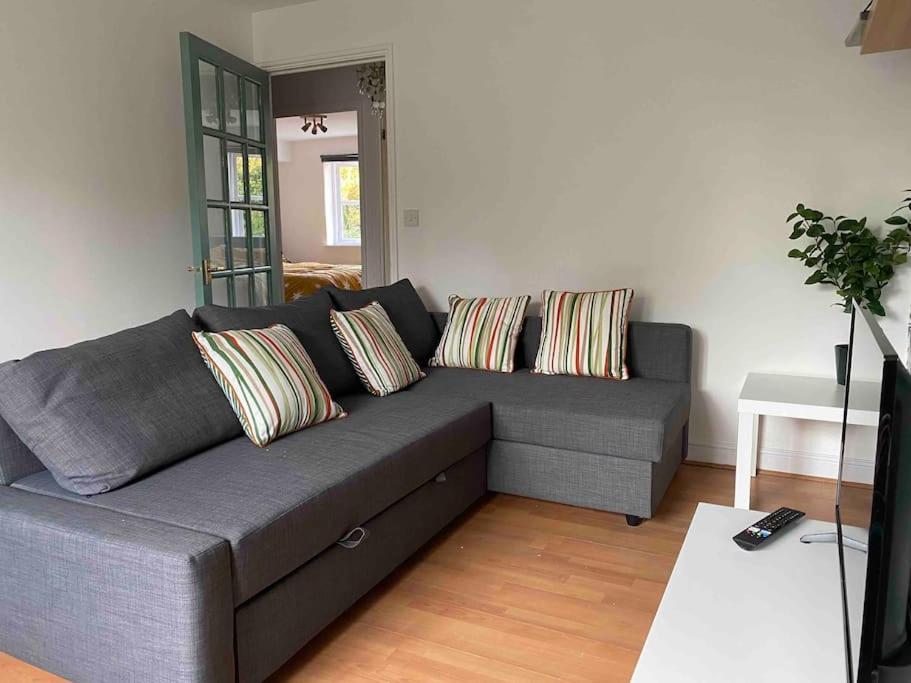 Canal-Flat Near Stratford International Station Apartment London Ngoại thất bức ảnh